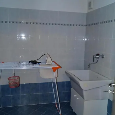 Apartment Erica Mit Eigenem Jacuzzi Sospirolo